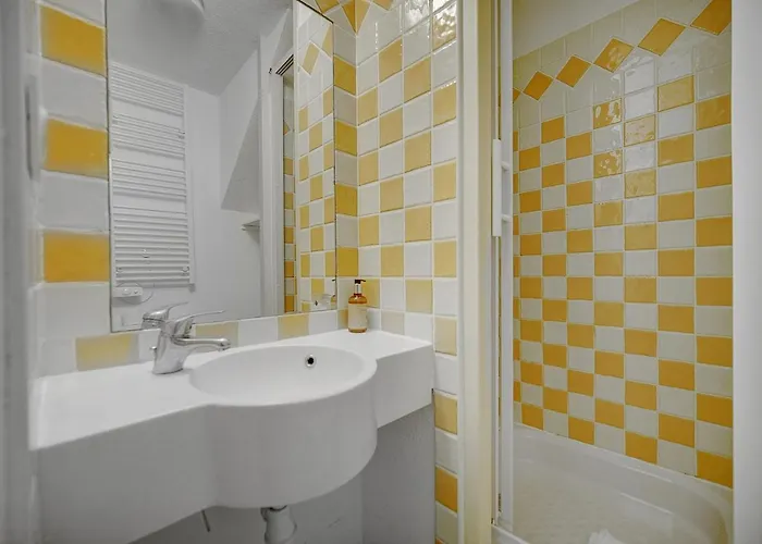 Immogroom - 3 - Renovated - Pool - Air Conditioning - Parking - Wifi * Cannes