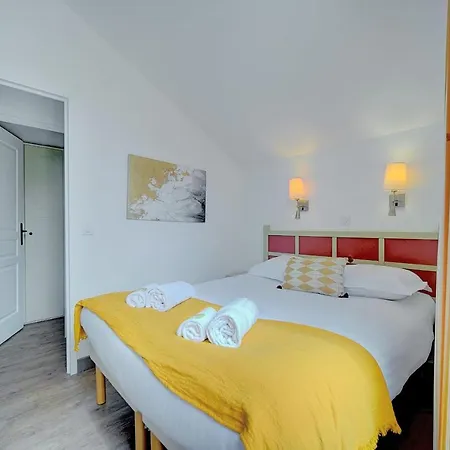 Апартаменты Upstays Terrace Pool Parking 40m2 Duplex